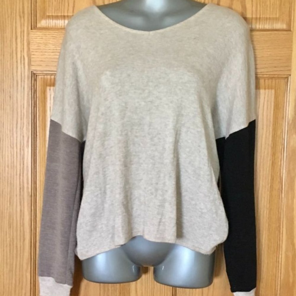 Women's Top